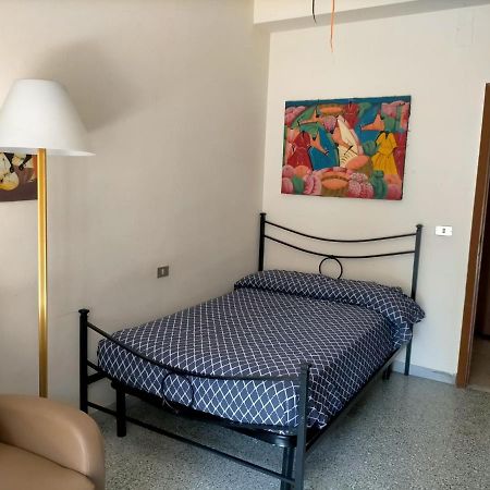 Casa Priscilla Lejlighed Pescara Eksteriør billede