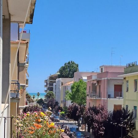 Casa Priscilla Lejlighed Pescara Eksteriør billede